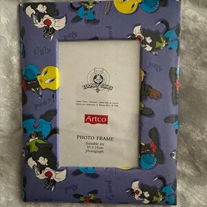 Warner Bros. Looney Tunes Vintage Taz, Tweety and Sylvester Picture Frame